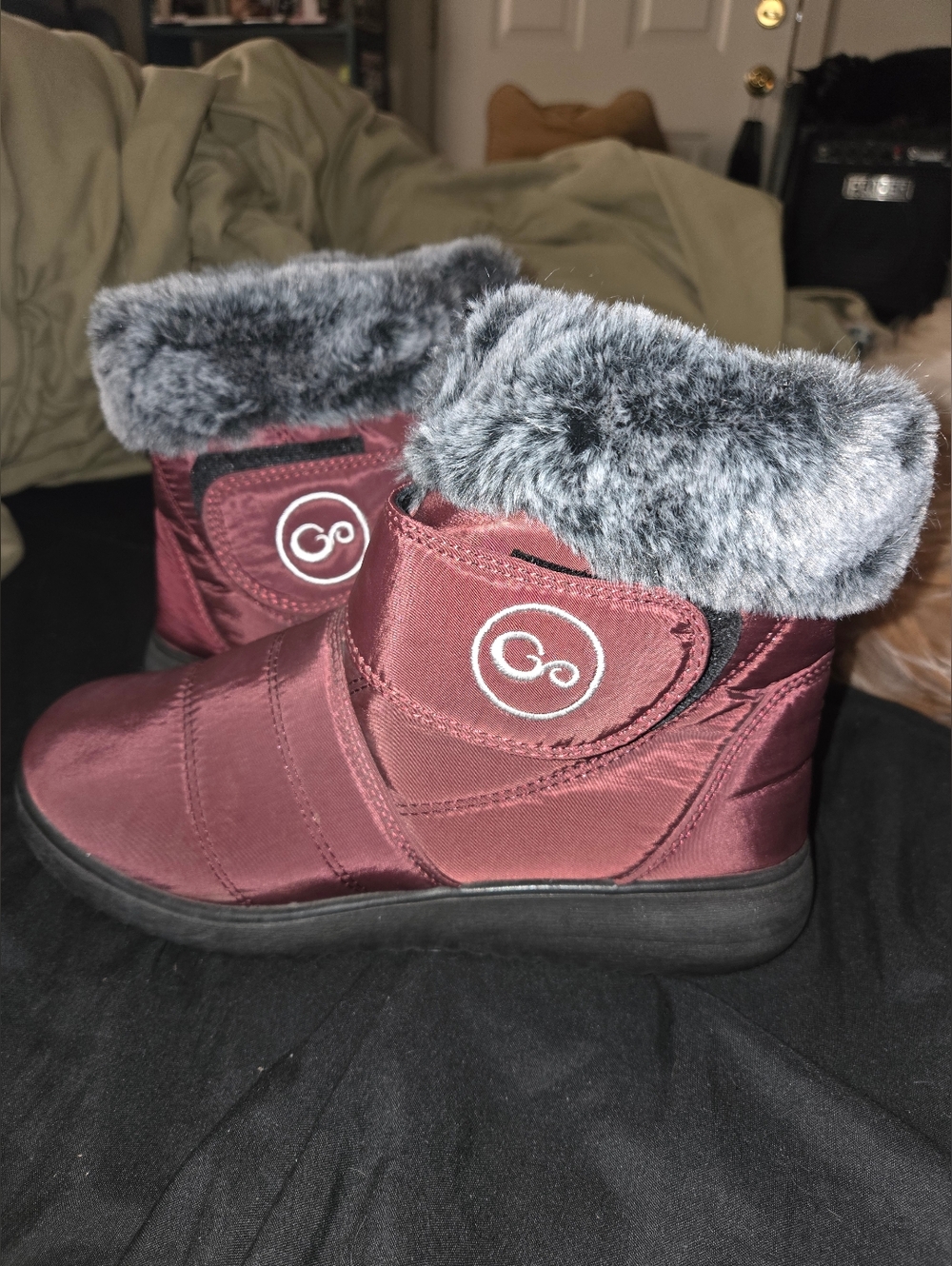 Aomigoct Women Winter Snow Boots: Fur Lined Slip On Waterproof Size 38 (7.5)